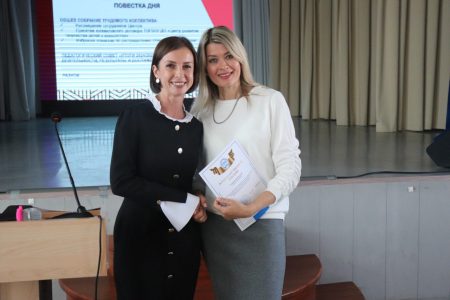 photo_5298491808235517646_y