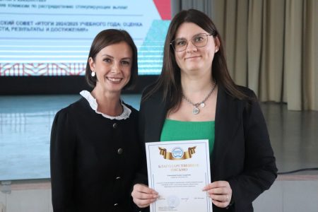 photo_5298491808235517647_y