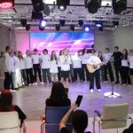 В «Космосе» торжественно открылась театральная смена